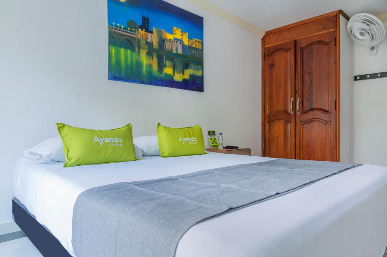 Hotel Boutique Laureles Home - Ayenda 1258 (Adults Only) Medellín Exterior foto